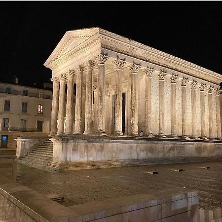 Ferienwohnung L'Augusteum Nîmes Exterior foto