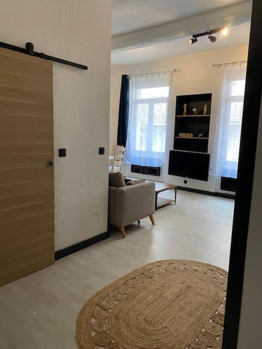 Ferienwohnung L'Augusteum Nîmes Exterior foto